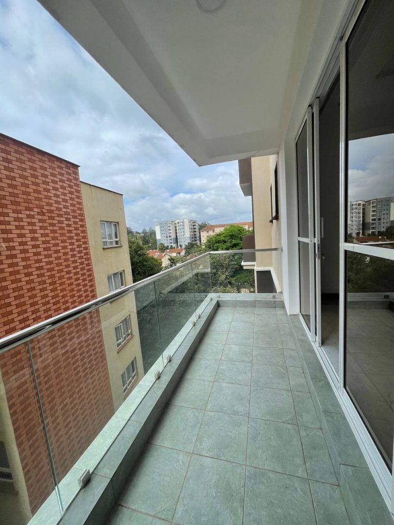 Charming 2 bedroom apartment with DSQ for rent