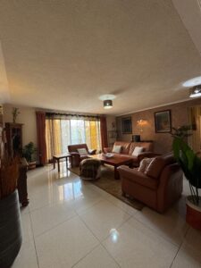 SPACIOUS 3BEDROOM FOR SALE