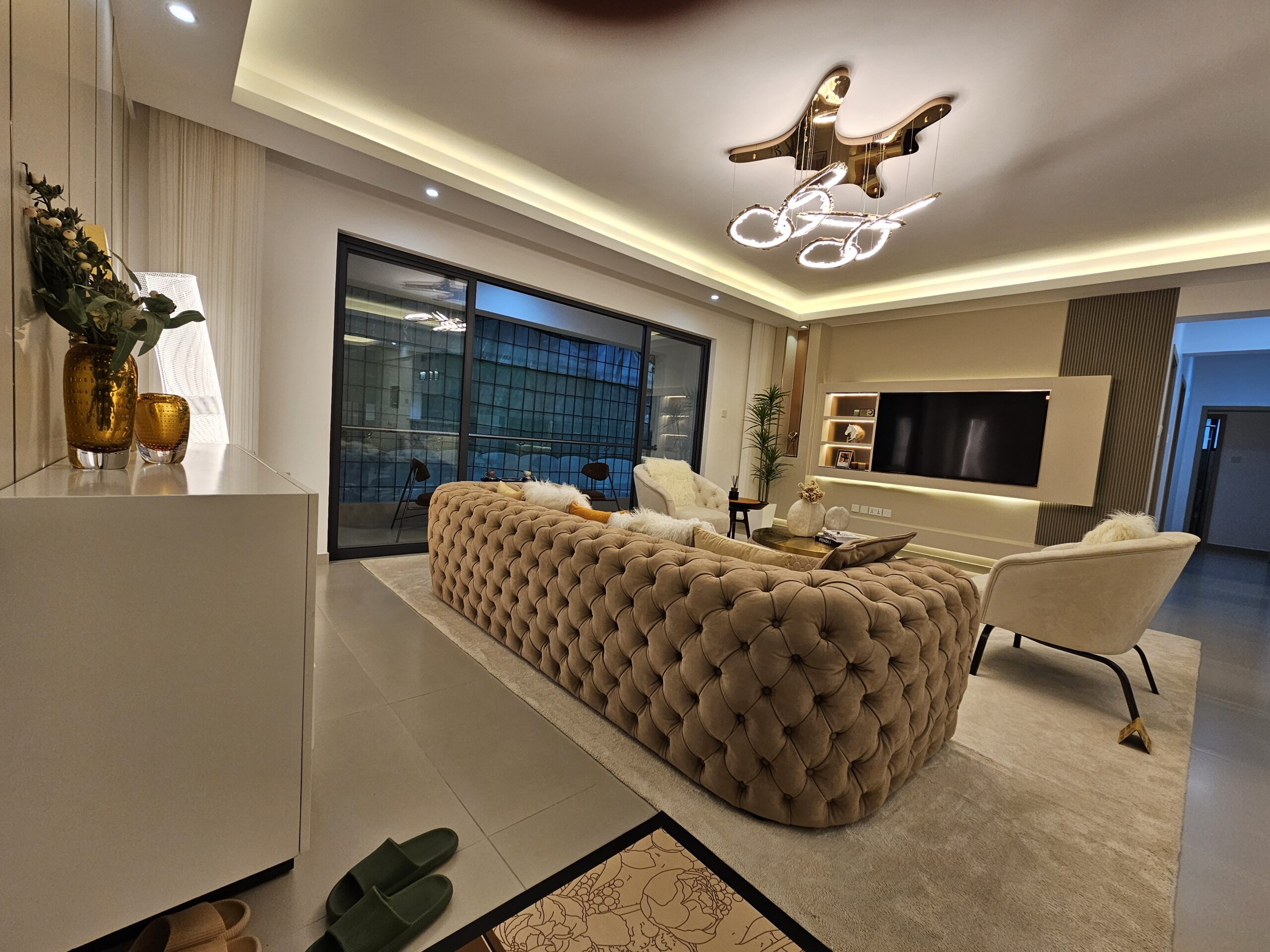 Contemporary Modern Condominium Variety Complex 3 bedroom & Duplexes Kilimani